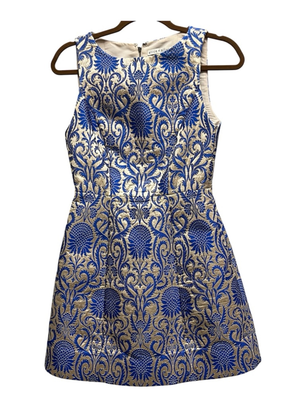 Alice + Olivia Blue and Gold Carrie Style jacquard print dress a line Sz 2